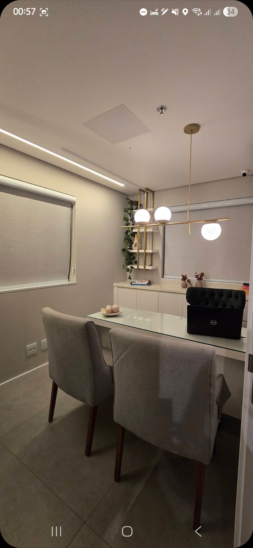 Sala de atendimento da LifeOzon — ambiente sereno e iluminação suave